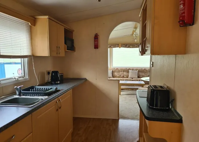 8 Berth Central Heated On Coral Beach Abi Cb